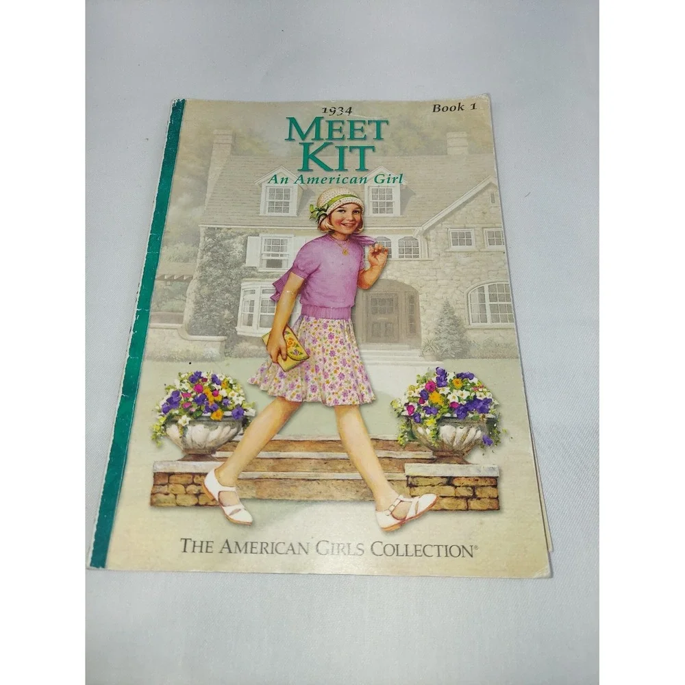 Meet Kit: An American Girl 1934 (The American Girls Collection, Book 1) -‎ GOOD